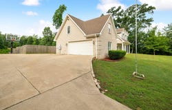 4223 Peeler Bend Road, Benton, AR 72019