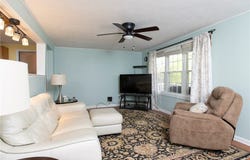 1611 Oneida Valley Rd, Chicora, PA 16025