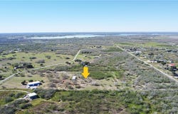 23250 CR 1038, Mathis, TX 78368