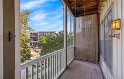 680 HARBOR BEND Rd, Memphis, TN 38103