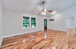 251 Bronson St, HAGUE, VA 22469