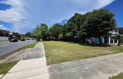 202 N G St, Pensacola, FL 32502