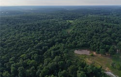 18465 W Highway, Versailles, MO 65084