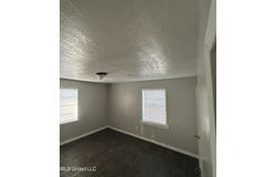 450 Derrick Street, Jackson, MS 39203