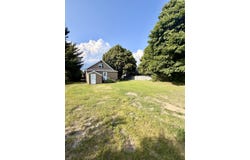 406 E Avenue A, Newberry, MI 49868
