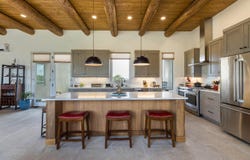 30 Gavilan, El Prado, NM 87529-0000