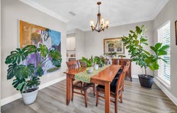 61 5th St, Shalimar, FL 32579