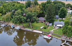 2833 River Road, Kankakee, IL 60901