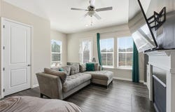 3317 Park Pointe Circle, Scottdale, GA 30079