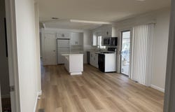 36 Irena Avenue, Camarillo, CA 93012