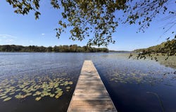 3088 E Lake Dr, Gladewater, TX 75645
