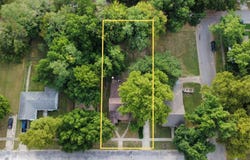 610 N 7th St, Neodesha, KS 66757