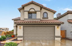 5003 W WIKIEUP Lane, Glendale, AZ 85308