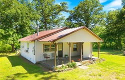 464220 E 888 Road, Stilwell, OK 74960