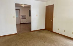 8 Sunrise Drive, Cambridge, OH 43725