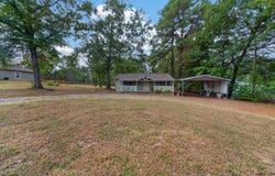 1618 Samples Rd, Kilgore, TX 75662