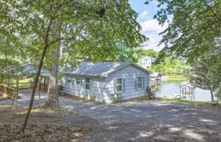 6319 Scruggs Rd, Moneta, VA 24121