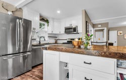 305 E Ridgewood Avenue, Galloway, NJ 08205