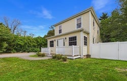 275 Holmes St., Halifax, MA 02338