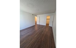 600 W 3rd, Santa Ana, CA 92701