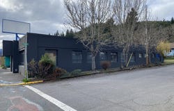 48257 E 1st Street, Oakridge, OR 97463