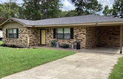 211 Easy Ave, Kirbyville, TX 75956