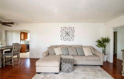 12560 Mineola, Pacoima, CA 91331