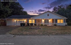 2137 Driftwood Drive, Biloxi, MS 39531