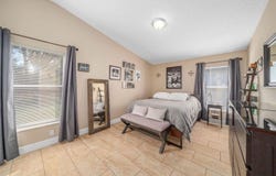 2733 Mayer Street, Orlando, FL 32806
