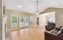 53 Deer Lane, White Oak, GA 31568