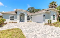 61 N RIVERWALK Drive, PALM COAST, FL 32137