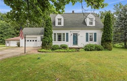 6394 Armor Duells Road, Orchard Park, NY 14127