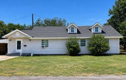 321 N 20th, Frederick, OK 73542