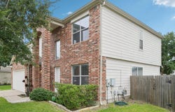 14408 E Gurneys Eagle Dr, Elgin, TX 78621