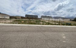 880 Tobar Street, Wells, NV 89835