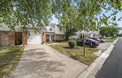 251 Tamarack Drive, Bloomingdale, IL 60108