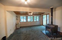 N2809 River Drive, Wallace, MI 49893