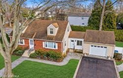 274 Michael Avenue, Oakhurst, NJ 07755