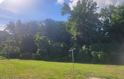 942 Mount View Rd, Robbins, TN 37852