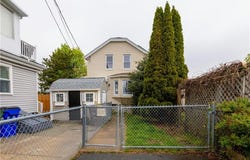 518 Snell Street, Fall River, MA 02721