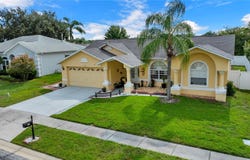 1622 CRAZY HORSE DR, LUTZ, FL 33548