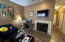 106 E 30th St, Austin, TX 78705