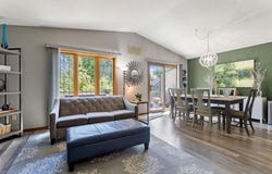3114 Farnum Drive, Eagan, MN 55121