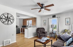 84 E North Water St, Algoma, WI 54201