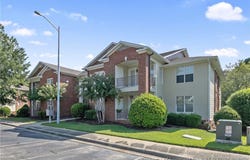509 Meadowland Court SE, Hope Mills, NC 28348