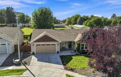 1036 SW OLIVE Ct, Hermiston, OR 97838