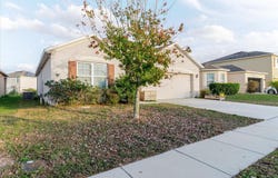 525 SQUIRES GROVE Drive, WINTER HAVEN, FL 33880