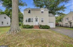 104 HARRON Avenue, HIGHTSTOWN, NJ 08520