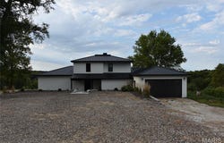 7988 Elder Lane, Palmyra, MO 63461