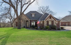 22013 Countryside Dr, Claremore, OK 74019